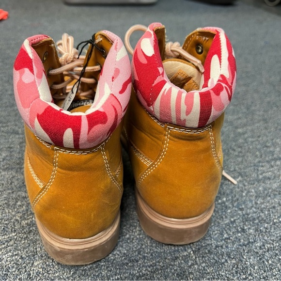 Deer Stags Boots - Size 7 - Picture 3 of 5